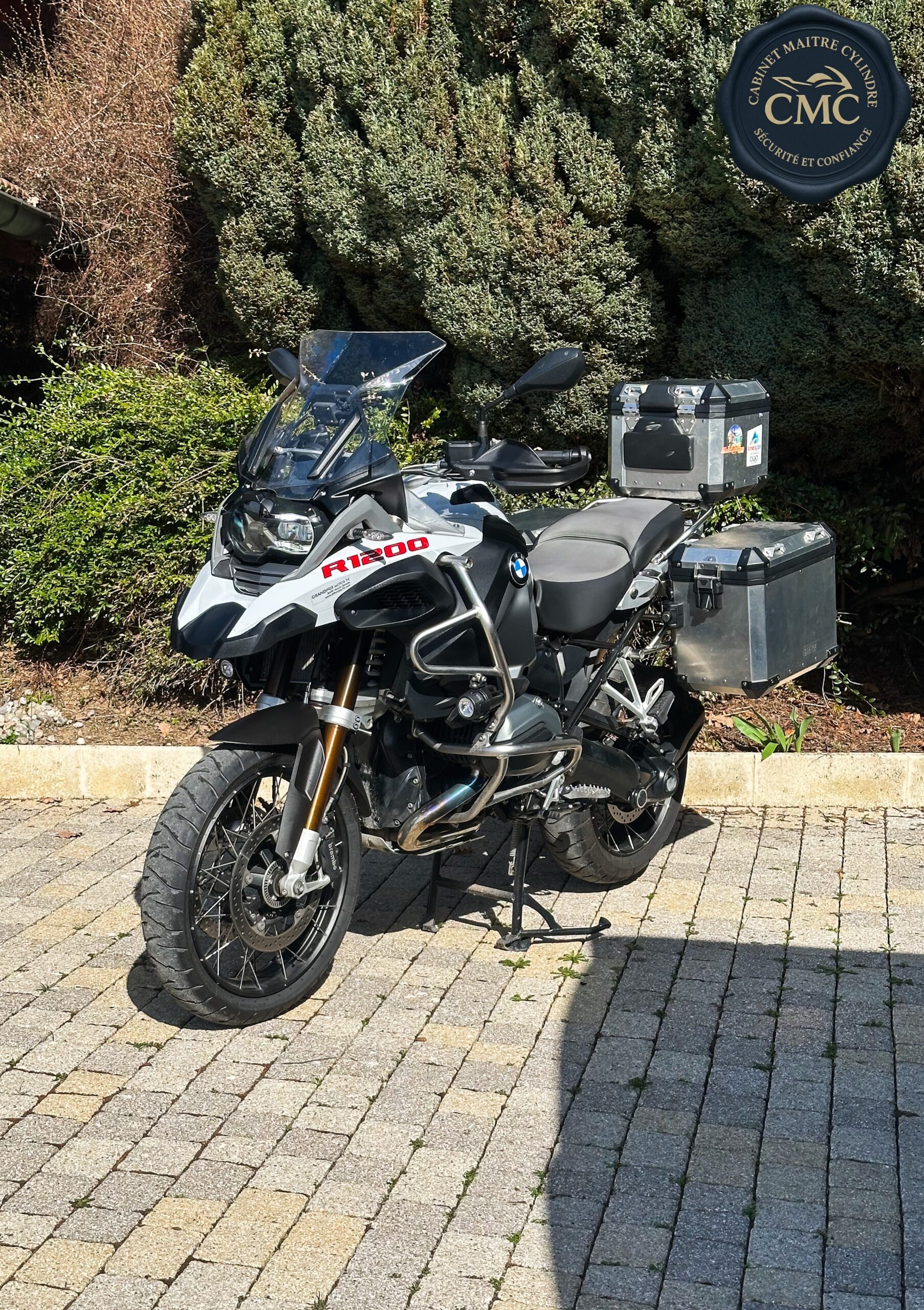 b9276fd6 f43d 436d 83fd 518ca103b4f8